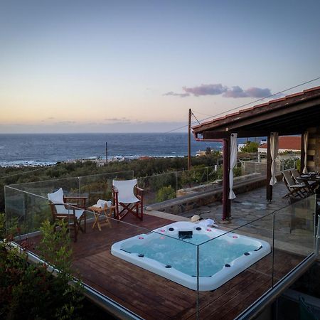 Blue Pearl Villa AmigdhalokeFálion Eksteriør billede